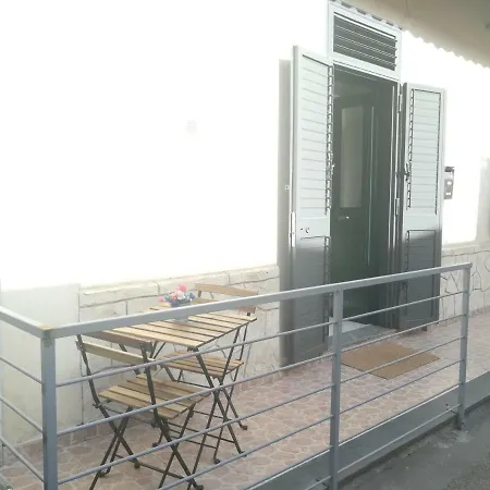 Sabbia Dell' Etna Apartment
